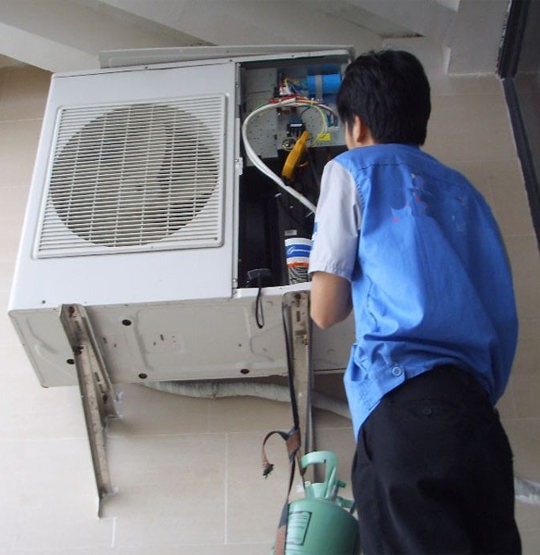 麒麟空调开机无反应维修